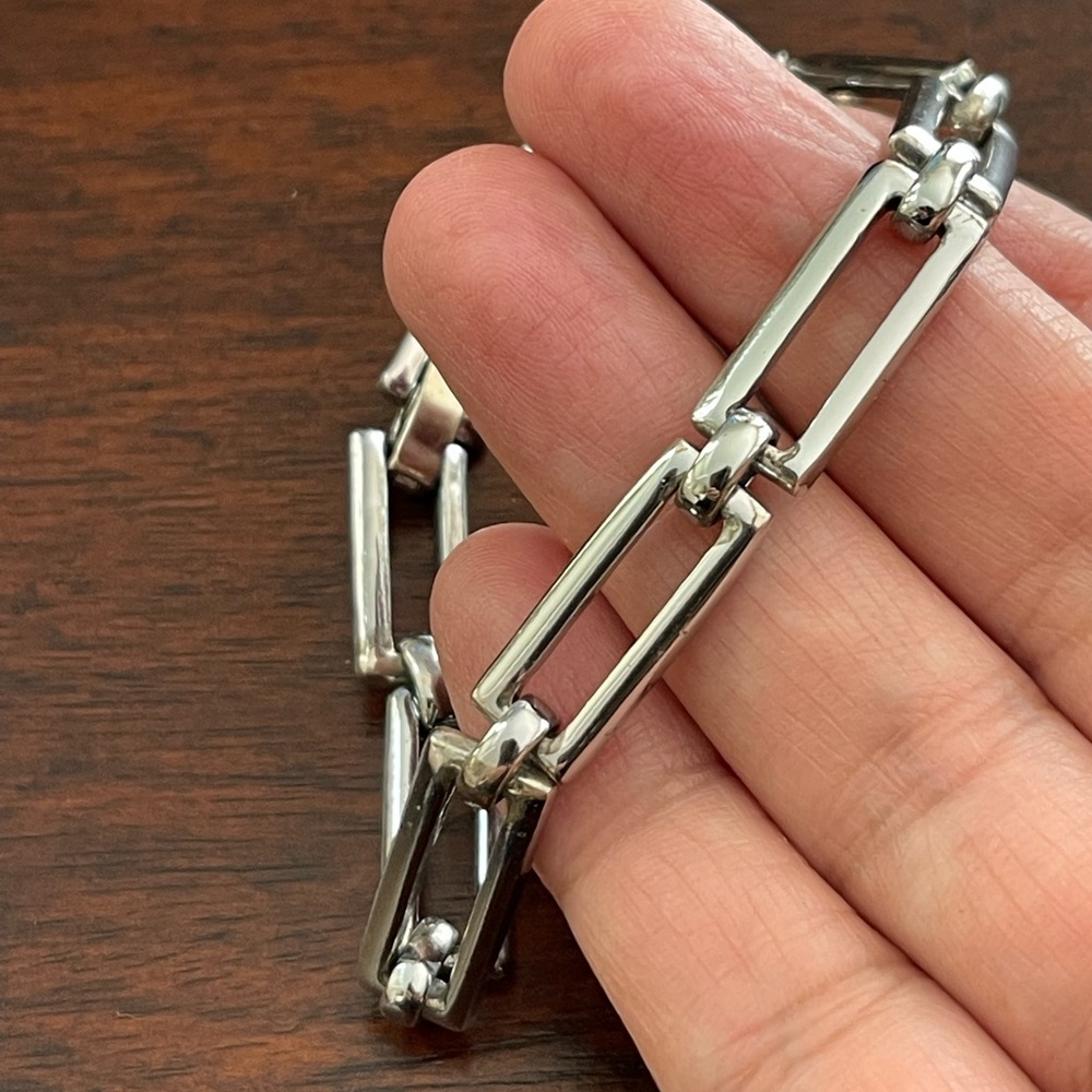 Silver tone paper clip style bracelet bangle - Picture 5 of 5
